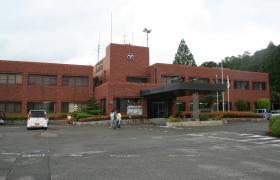 高取町役場本庁の写真