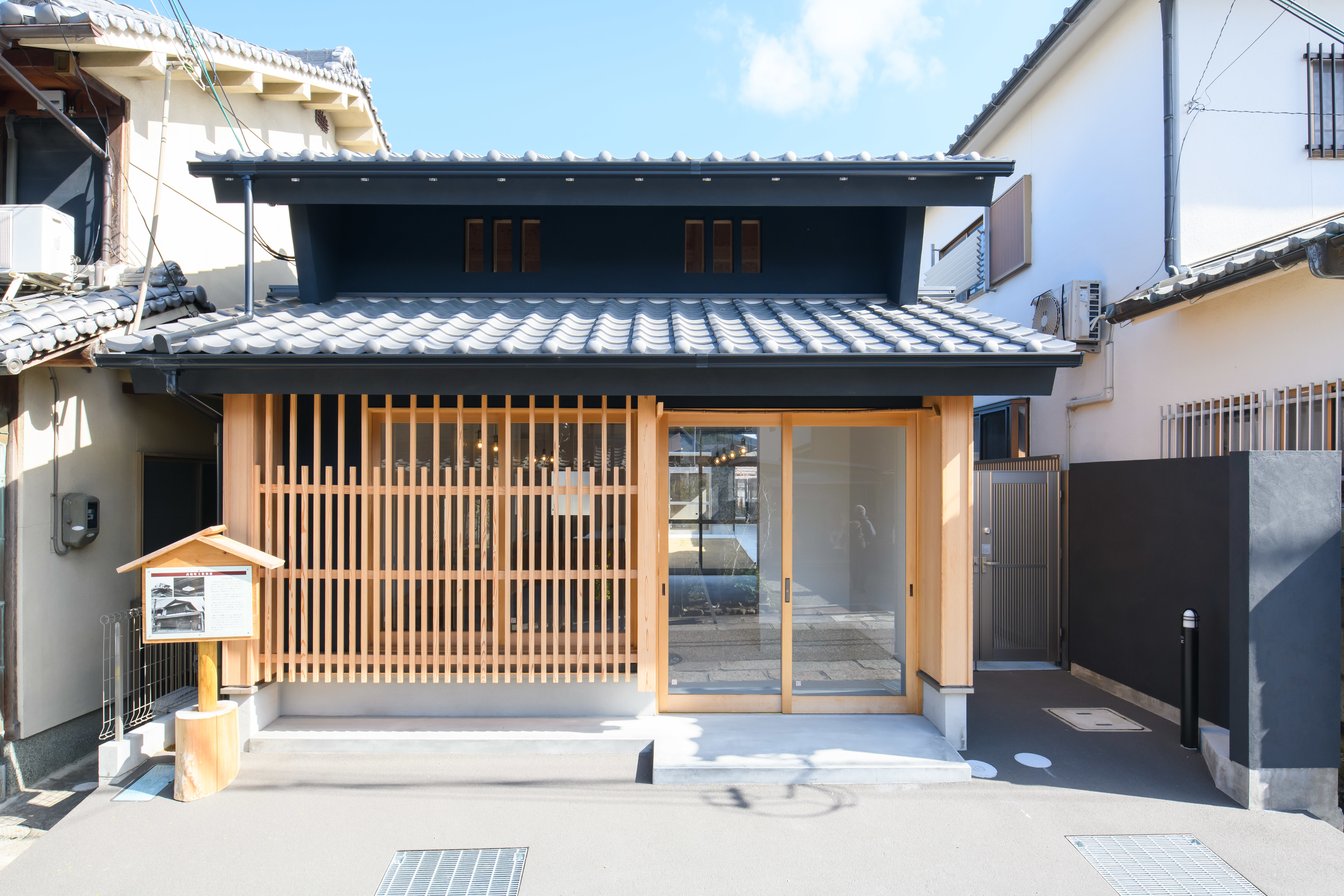 チャレンジショップ正面